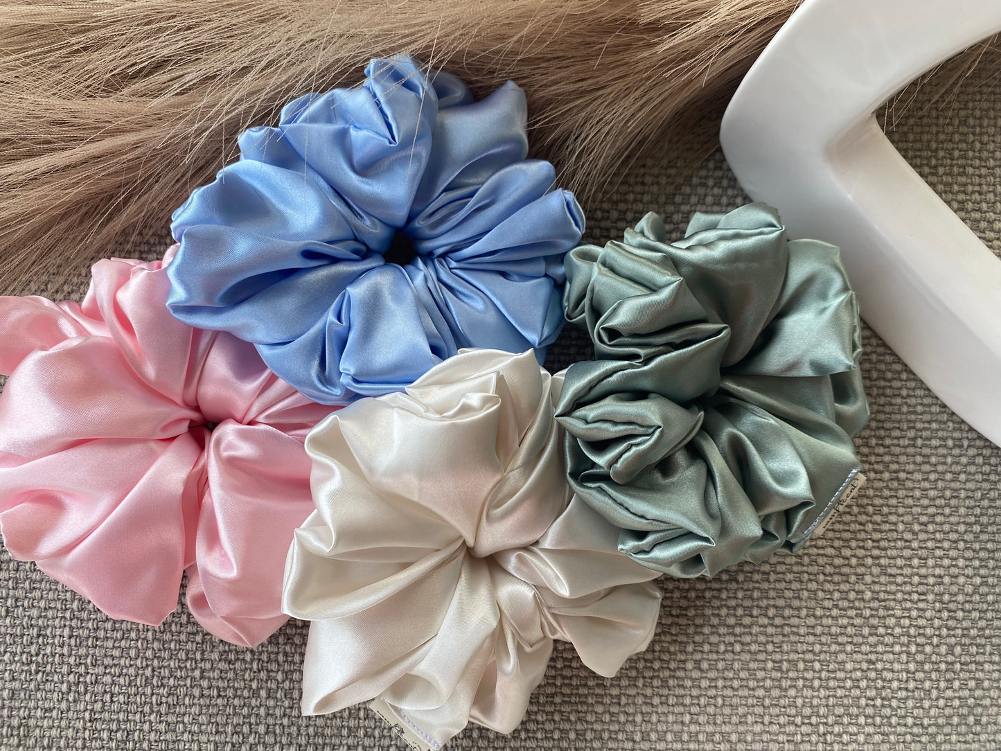 BABY BLUE SCRUNCHIES
