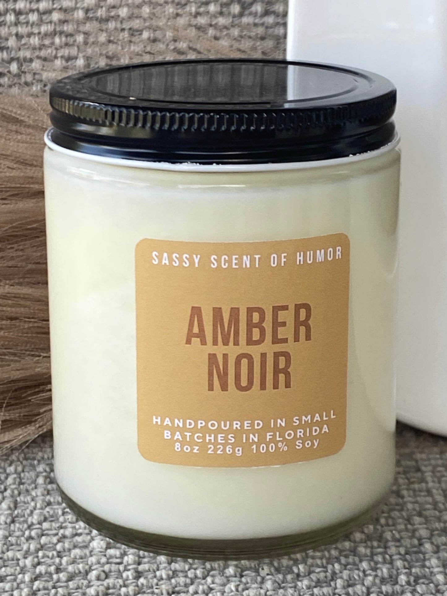 Amber Noir 8oz Candle