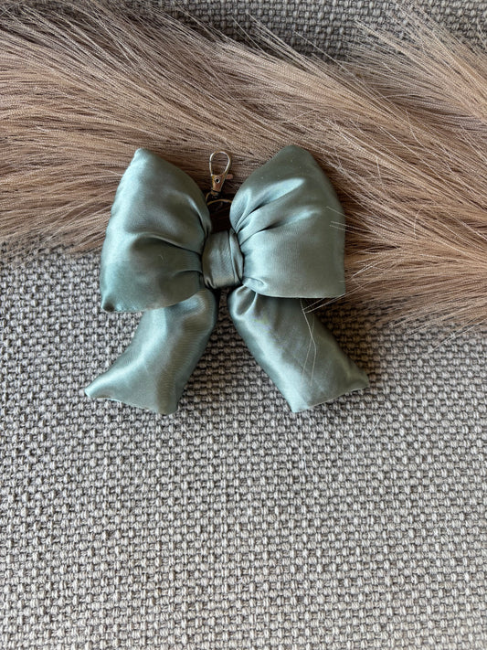 Sage Bow Keychain Holder