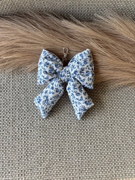 Mystical Blue Bow Keychain Holder