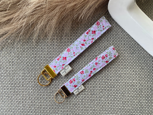Rosie Field Keychain Holder